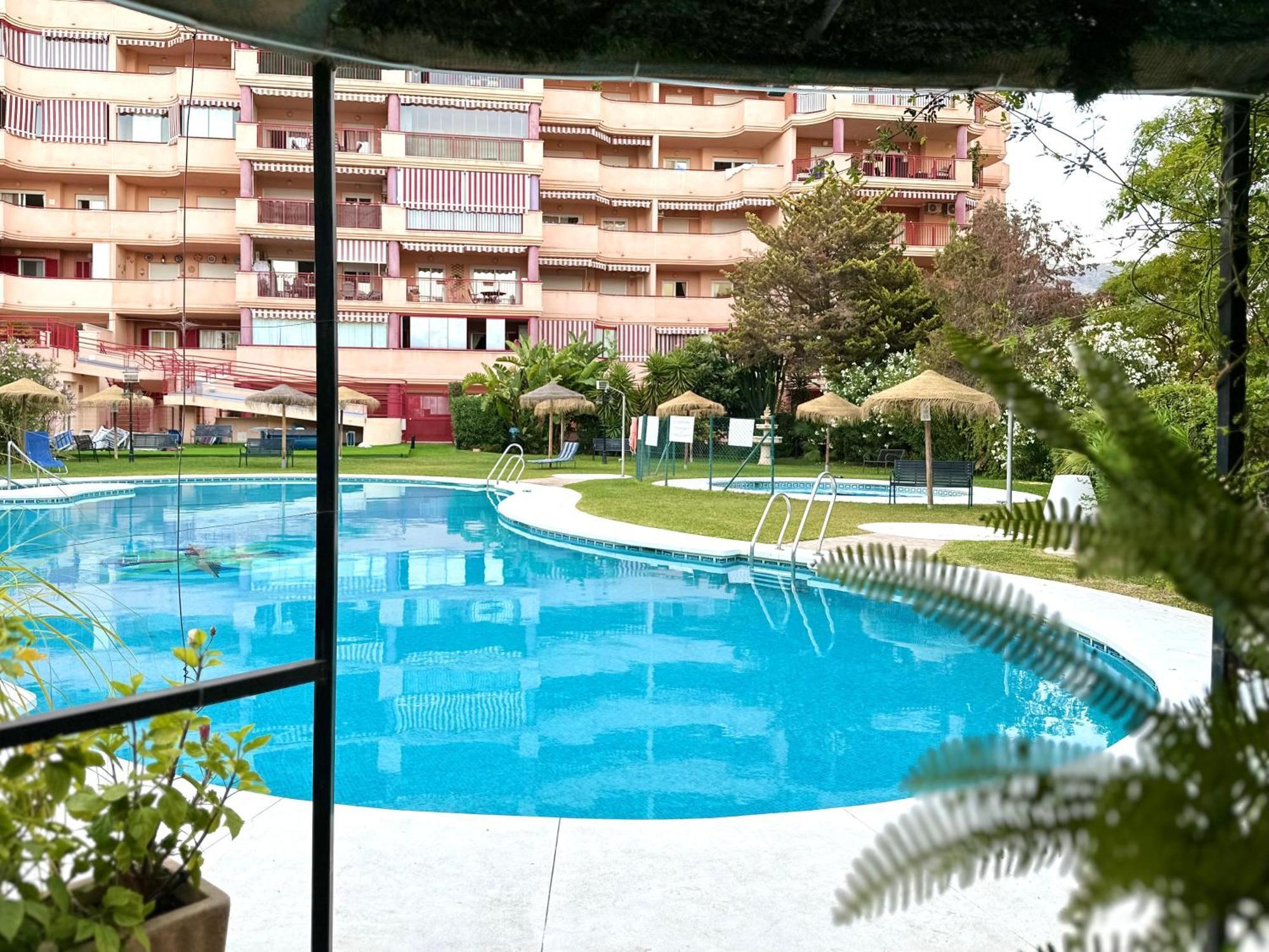 Studio In Costa Del Sol, Sea, Sunshine & Views Fuengirola Luaran gambar